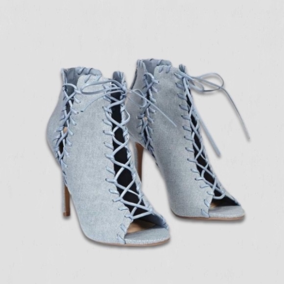 Forever 21 Denim Stiletto Heels Criss-Cross Lace-Up Detail Light Blue sz 10 - Picture 1 of 8